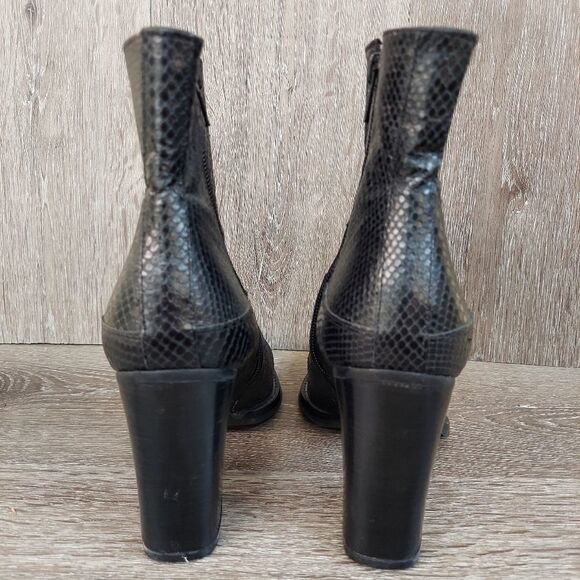 Nine West Snake Embossed Black Leather Ankle boots - Picture 4 of 9